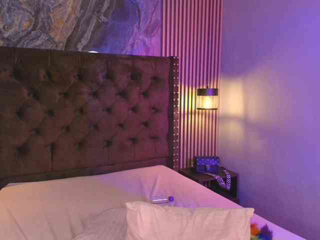 Skarlethquen1