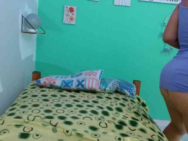 alondra18nice webcam