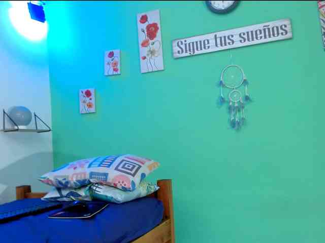 alondra18nice webcam