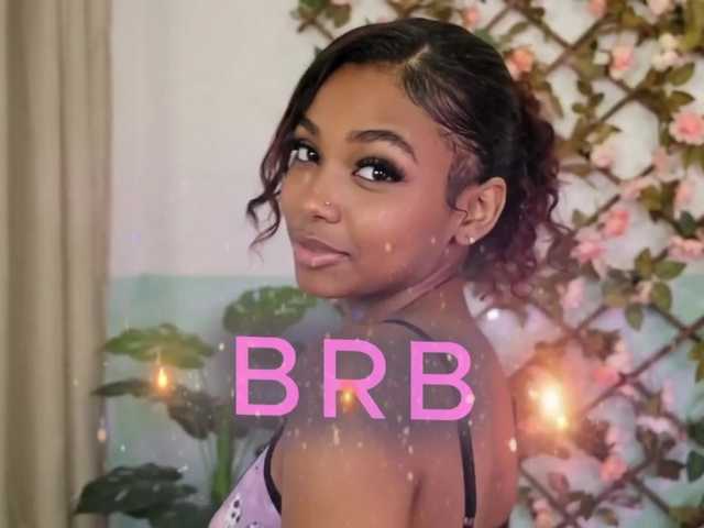 Zoe-saldana live cam on BongaCams