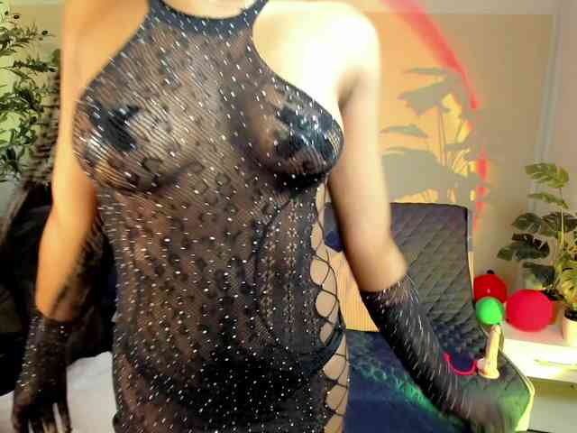 Zoe-saldana webcam