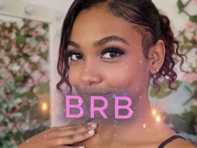 Zoe-saldana webcam