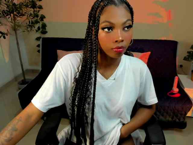 Zoe-saldana webcam