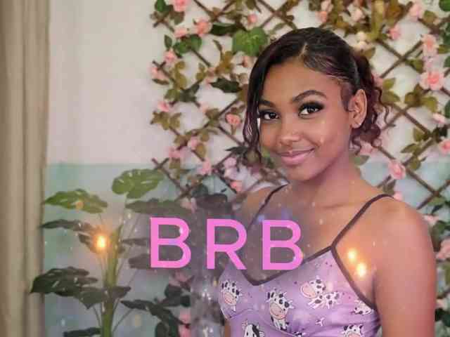Zoe-saldana Live Webcam on BongaCams