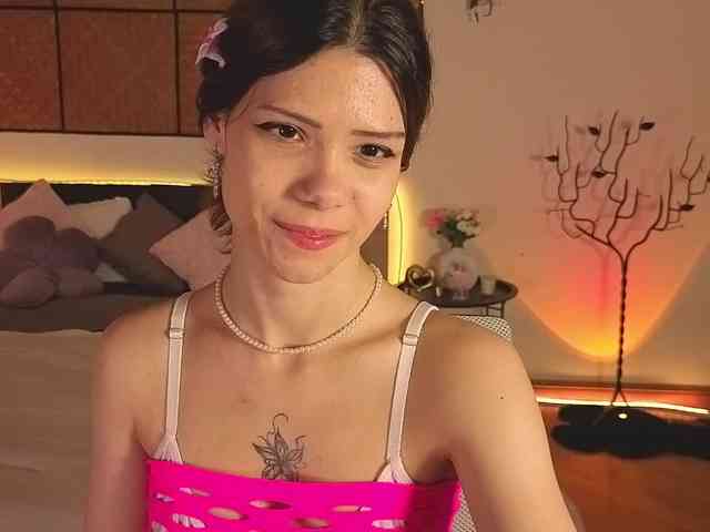 AdelinkaSweetie Live Webcam on BongaCams