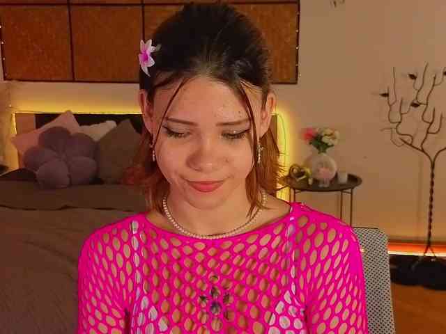 AdelinkaSweetie Live Webcam on BongaCams