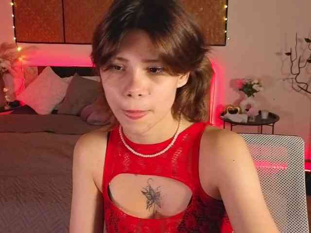 AdelinkaSweetie webcam