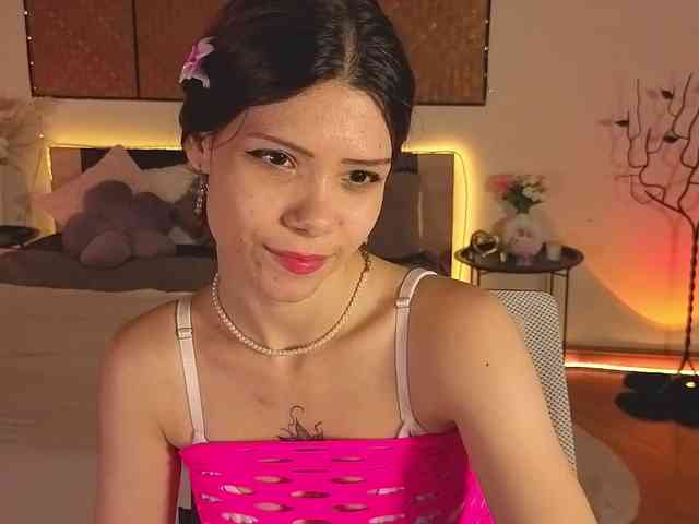 AdelinkaSweetie Live Webcam on BongaCams