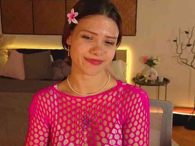 AdelinkaSweetie webcam