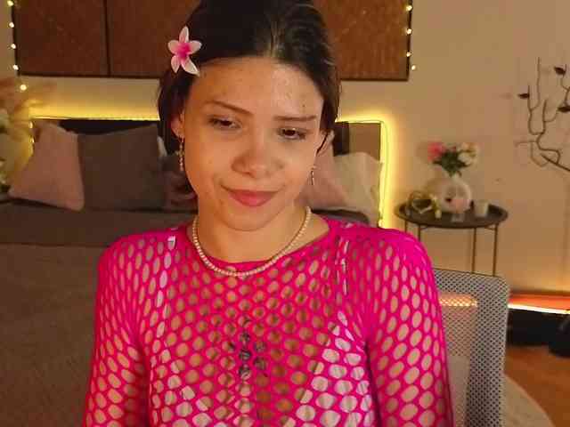 AdelinkaSweetie webcam