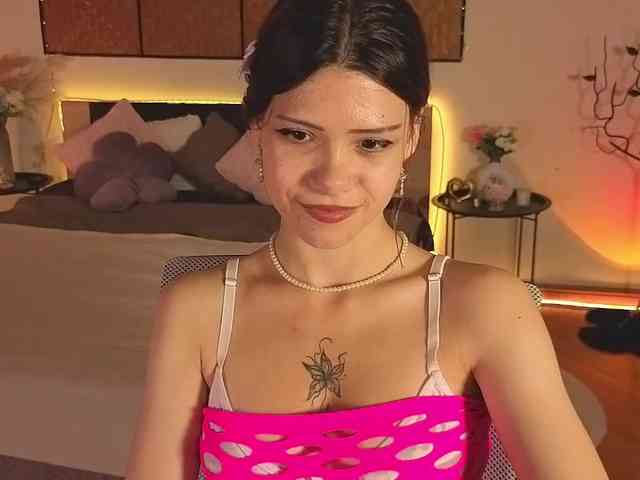 AdelinkaSweetie Live Webcam on BongaCams
