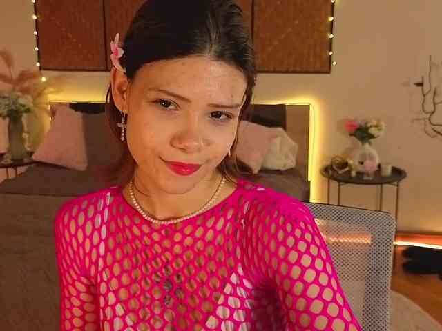 AdelinkaSweetie webcam