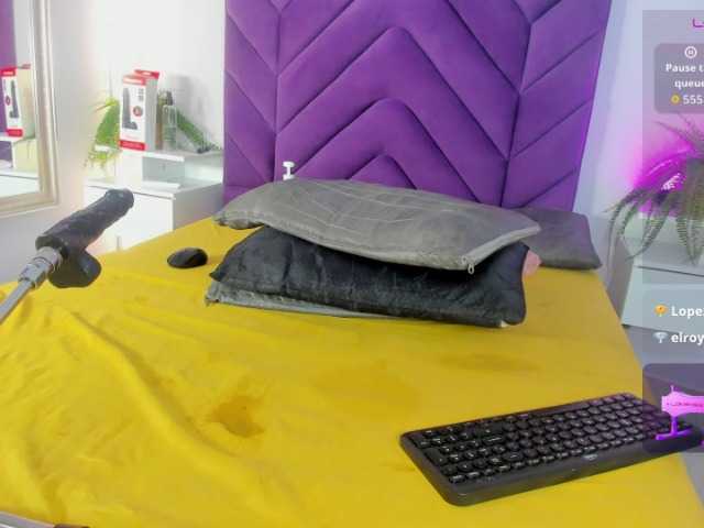Miawiills live cam on BongaCams