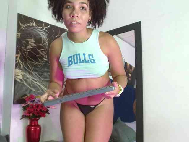 Eliza-wish webcam