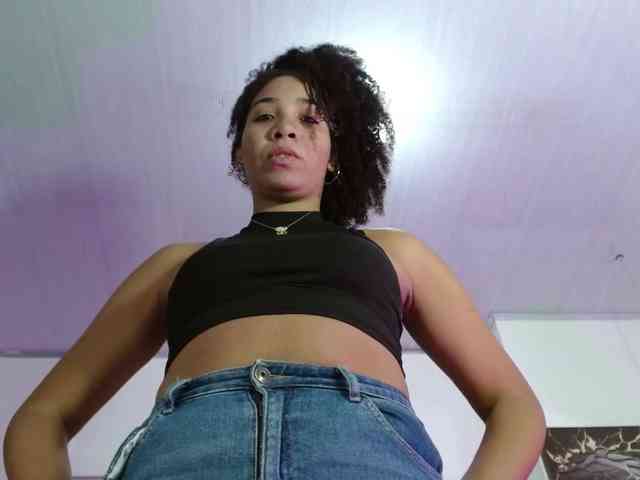 Eliza-wish webcam