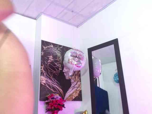 Eliza-wish webcam