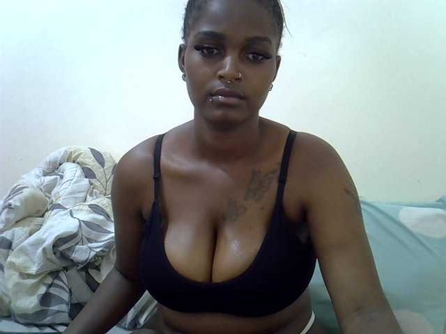 sexymaria1 live cam on BongaCams