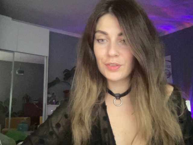 Rita-Tease live cam on BongaCams