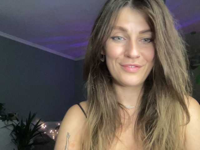 Rita-Tease live cam on BongaCams