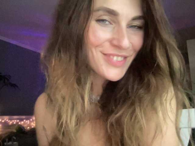 Rita-Tease live webcam show