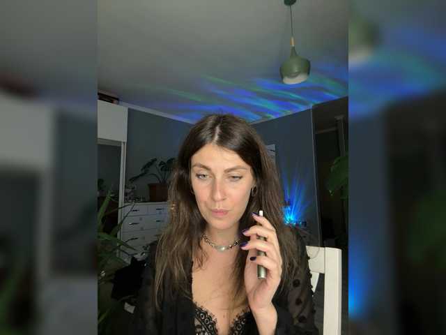 Rita-Tease Nude Live Sex Shows