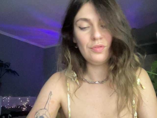 Rita-Tease live webcam show