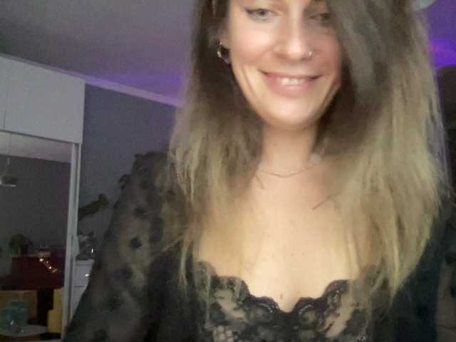 Rita-Tease live cam on BongaCams