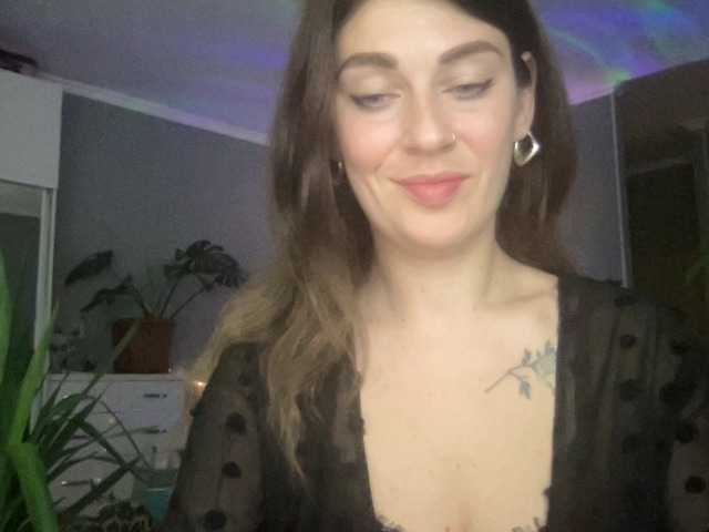 Rita-Tease live cam on BongaCams