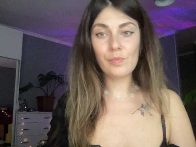 Rita-Tease live webcam show