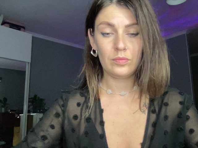 Rita-Tease live cam