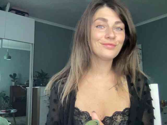 Rita-Tease webcam