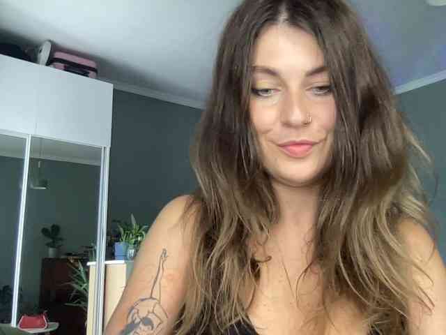 Rita-Tease webcam
