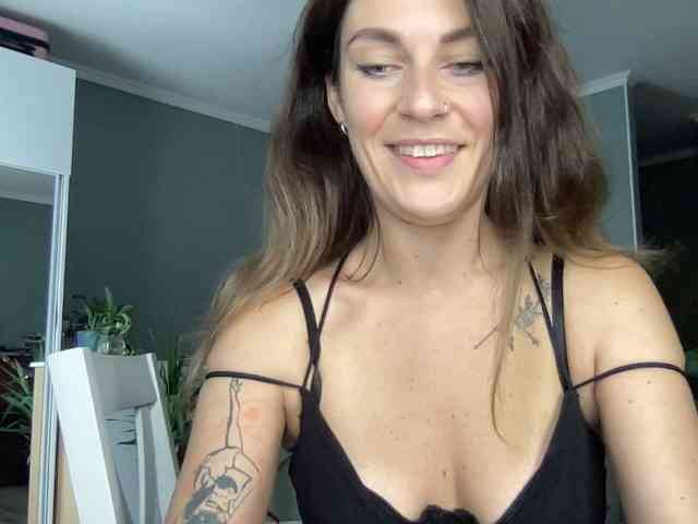 Rita-Tease webcam
