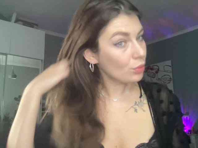 Rita-Tease webcam
