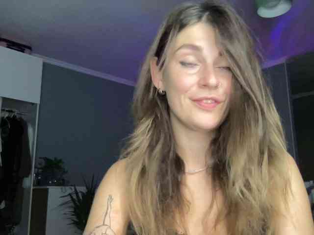 Rita-Tease webcam