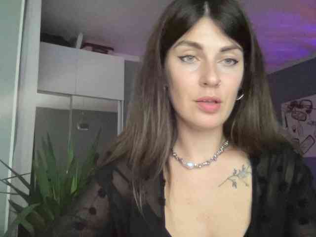 Rita-Tease webcam