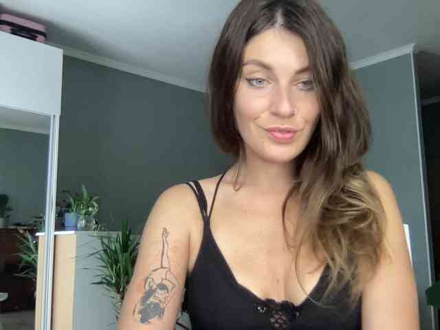 Rita-Tease webcam