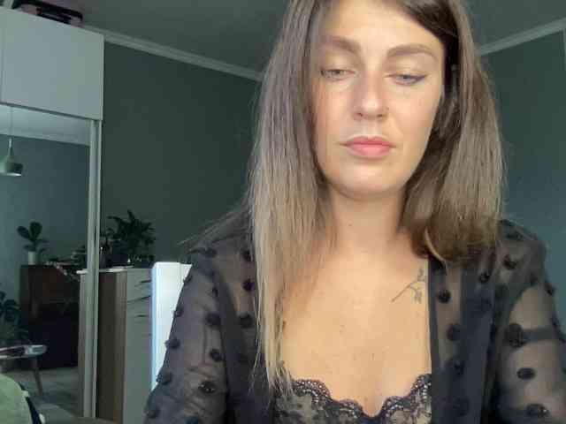 Rita-Tease webcam