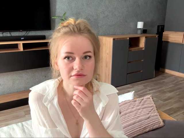 FionaKim live cam on BongaCams
