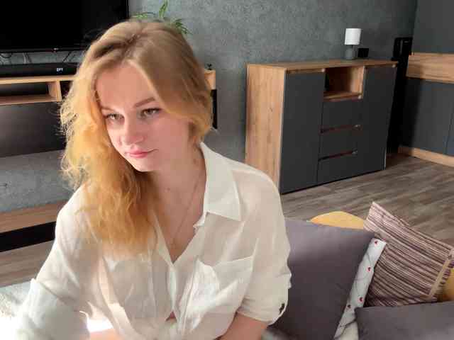 Fionakim's live stream