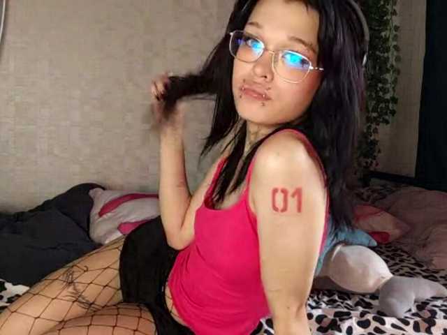 SofiaSocks live cam on BongaCams
