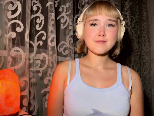 VivienaRoyze live cam on BongaCams