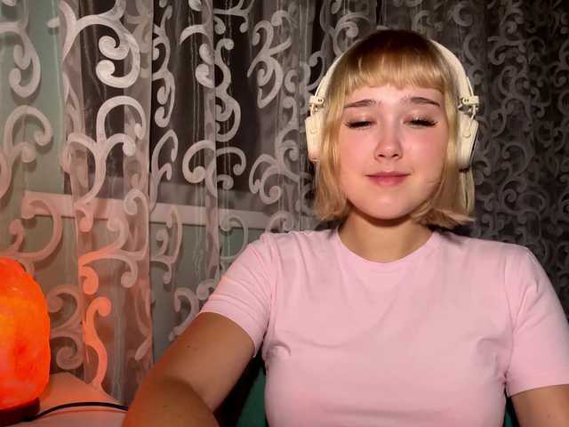 VivienaRoyze live cam on BongaCams