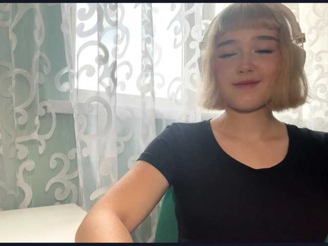 VivienaRoyze live cam on BongaCams