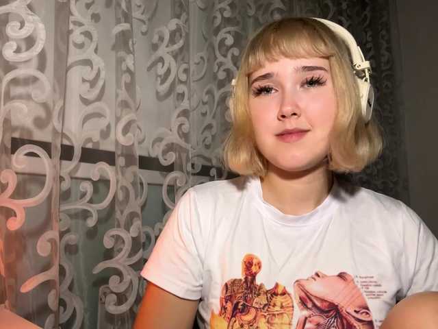 VivienaRoyze live cam on BongaCams