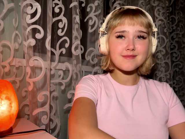 VivienaRoyze live cam on BongaCams