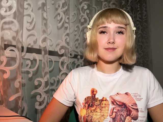 VivienaRoyze live cam on BongaCams