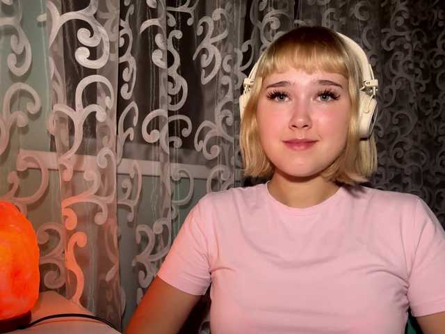 VivienaRoyze live cam on BongaCams