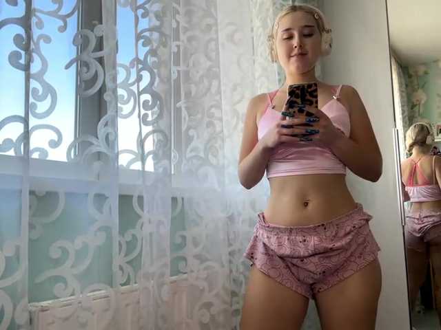 VivienaRoyze live cam on BongaCams