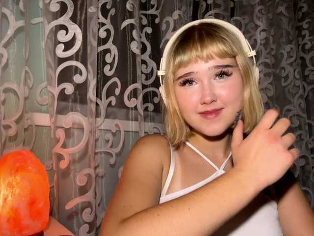 VivienaRoyze live cam on BongaCams